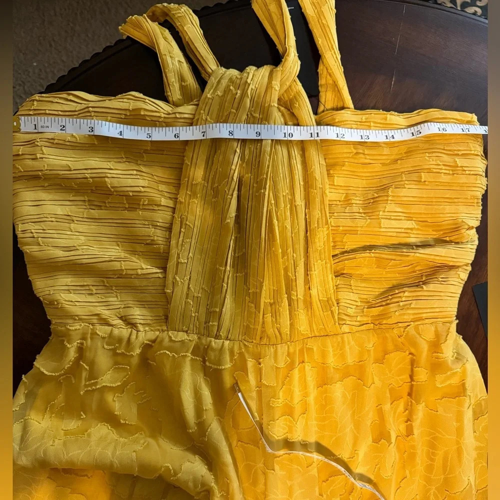 NWT Lulus Lovely Celebration Yellow Floral Burnout Chiffon Jumpsuit Size Large - Picture 8 of 15
